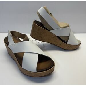 Clark’s Stasha Hale Solid While Wedge Women’s Size 9 W New With Box